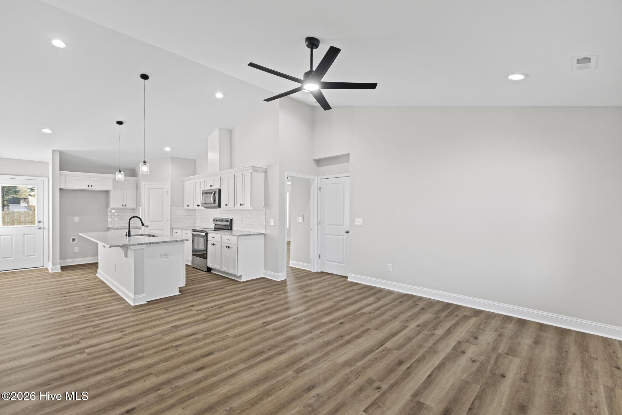 3043 Falcon Court Deep Run, NC 28525 - Photo 7 of 31 425A0986