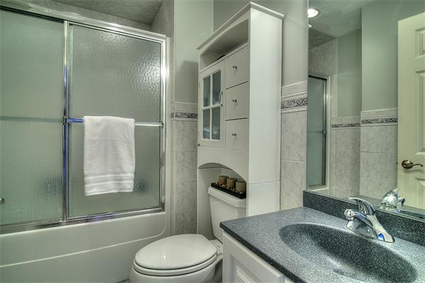 48 Searles Road Windham, NH 03087 - Photo 20 of 30