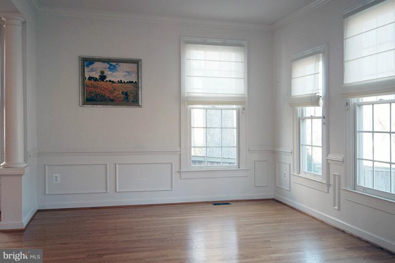 5622 Greentree Road Bethesda, MD 20817 - Photo 14 of 26 Living Room overlooks front