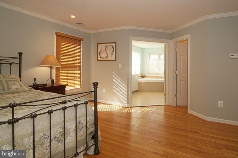 5622 Greentree Road Bethesda, MD 20817 - Photo 18 of 26 Master Bedroom with En Suite Bath