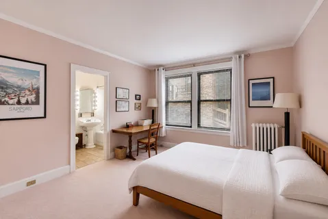 $98,500 | 1755 East 55th Street, Unit 303, Chicago, IL 60615