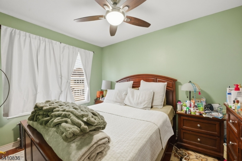 359 Harvard Avenue Hillside, NJ 07205 - Photo 10 of 13