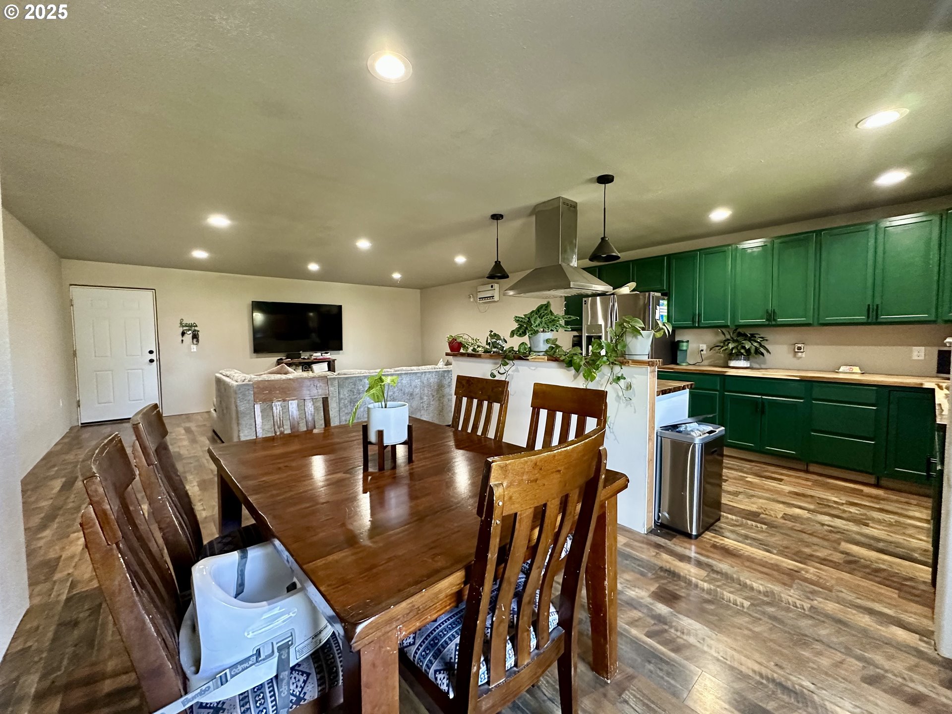 416 4th Street Summerville, OR 97876 - Photo 2 of 40 a view of a dining room with furniture