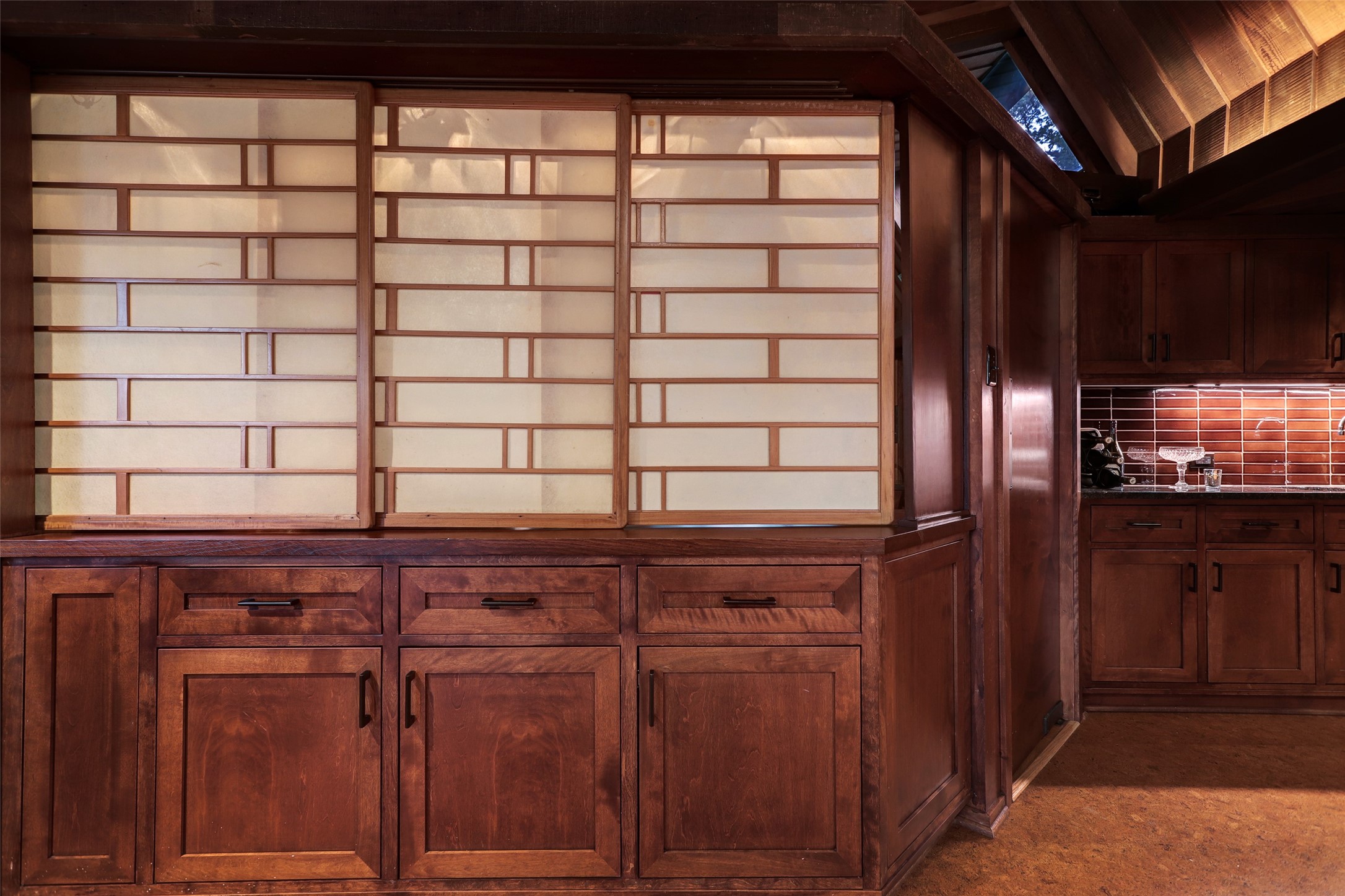 8 Tiel Way Houston, TX 77019 - Photo 9 of 29