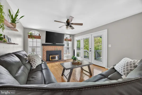 $750,000 | 24 Basswood Court, Catonsville, MD 21228