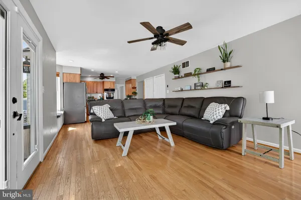 $750,000 | 24 Basswood Court, Catonsville, MD 21228
