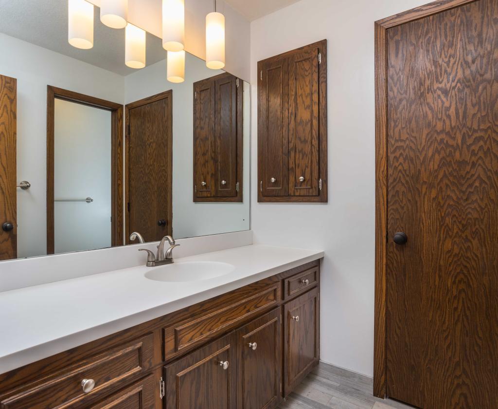 1535 Red Cedar Road Eagan, MN 55121 - Photo 24 of 44 Gallery Image 24
