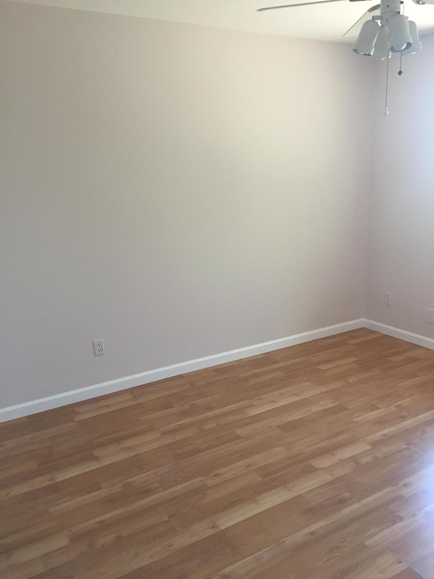 1114 East Grandview Road Phoenix, AZ 85022 - Photo 6 of 22 IMG_3991