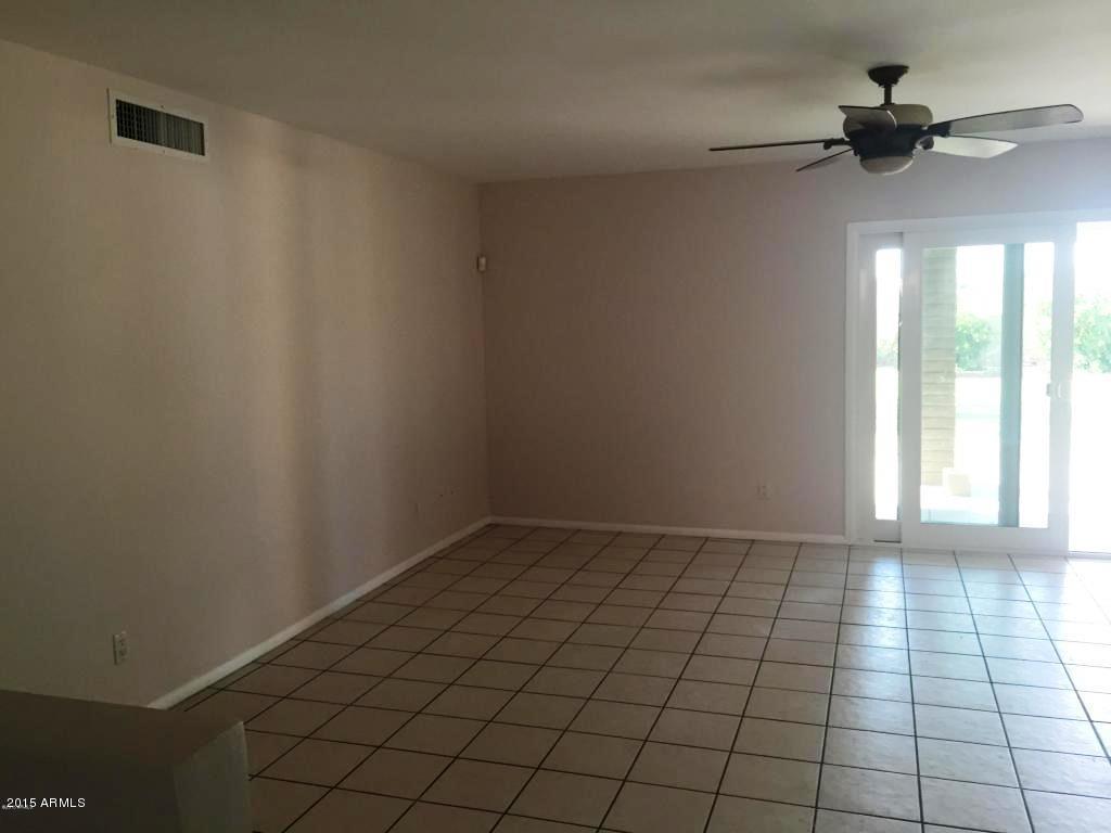 1114 East Grandview Road Phoenix, AZ 85022 - Photo 8 of 22 20150503175727615523000000-o