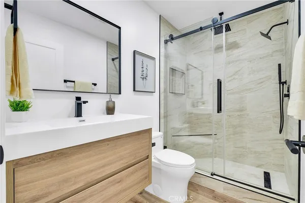 $1,100,000 | 4318 Maybank Avenue, Lakewood, CA 90712