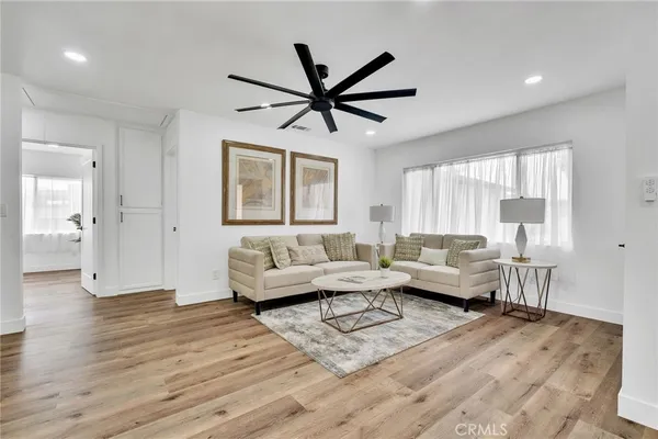 $1,100,000 | 4318 Maybank Avenue, Lakewood, CA 90712