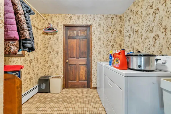 $459,950 | 3878 Harborwood Road, Salem, VA 24153