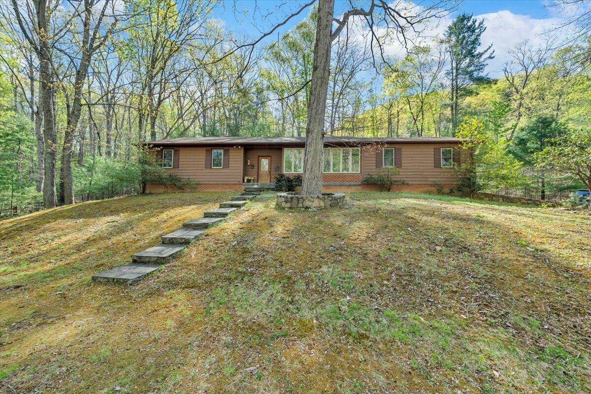 3878 Harborwood Road Salem, VA 24153 - Photo 48 of 60 a view of a house with backyard and trees