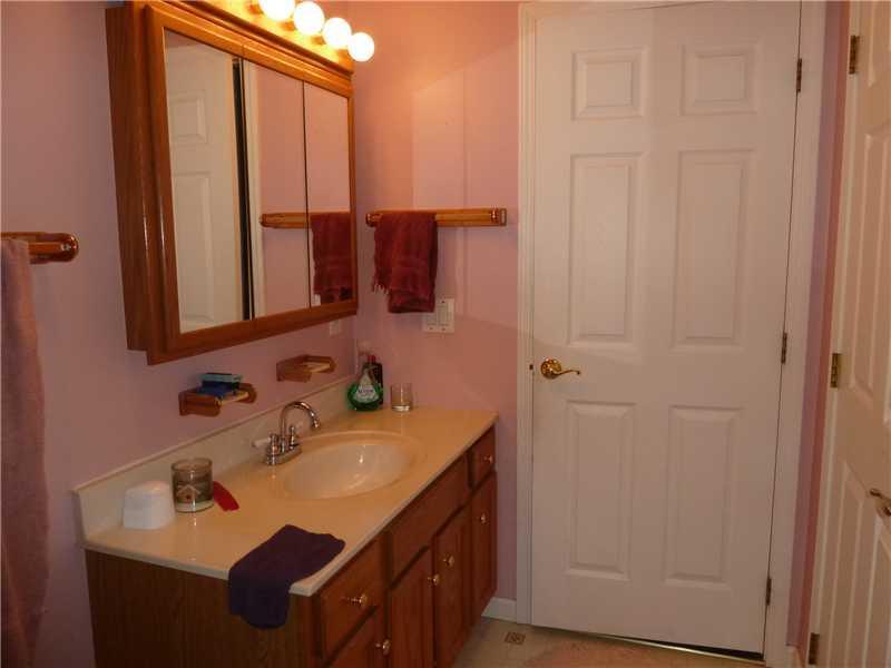 317 Foye Road Wiscasset, ME 04578 - Photo 20 of 35 Bathroom.