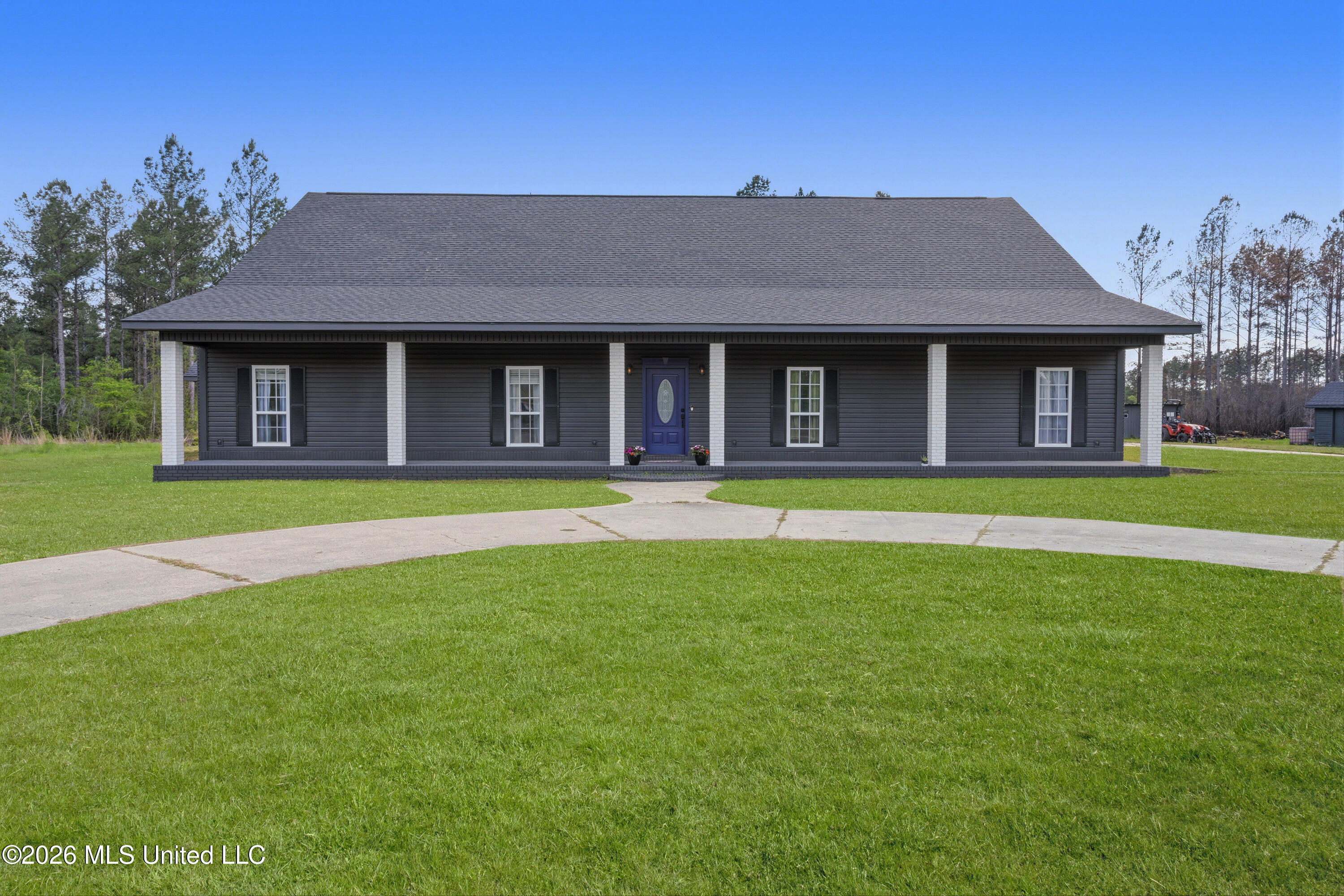 1236 Highway 26 Wiggins, MS 39577 - Photo 1 of 59 00001