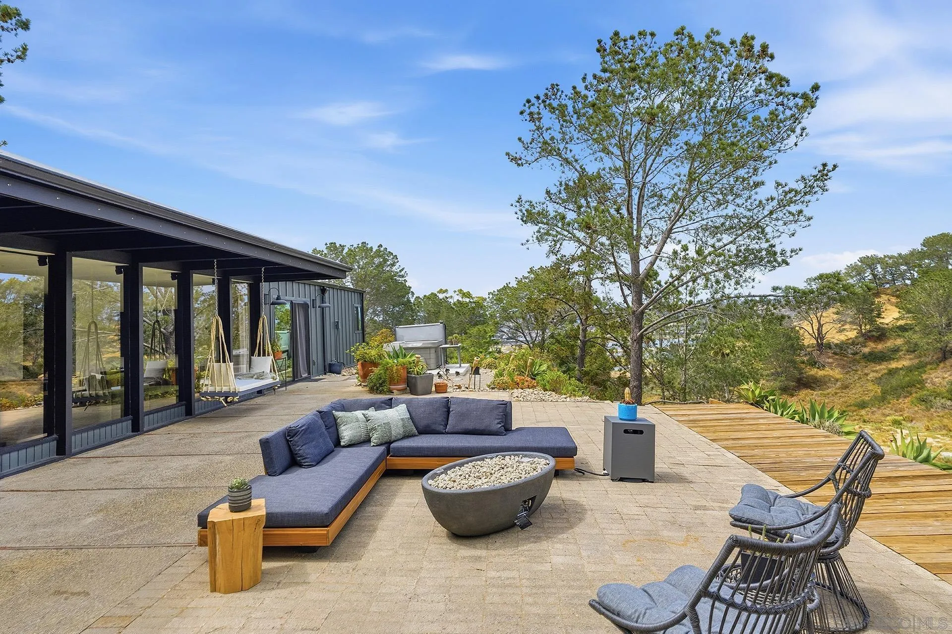1234 Oribia Road Del Mar, CA 92014 - Photo 22 of 36
