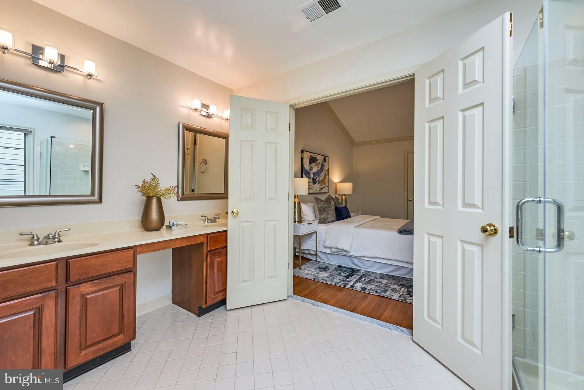 4124 Kentmere Square Fairfax, VA 22030 - Photo 20 of 40
