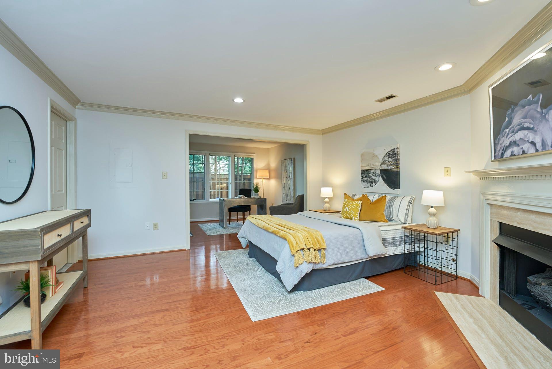 4124 Kentmere Square Fairfax, VA 22030 - Photo 25 of 40