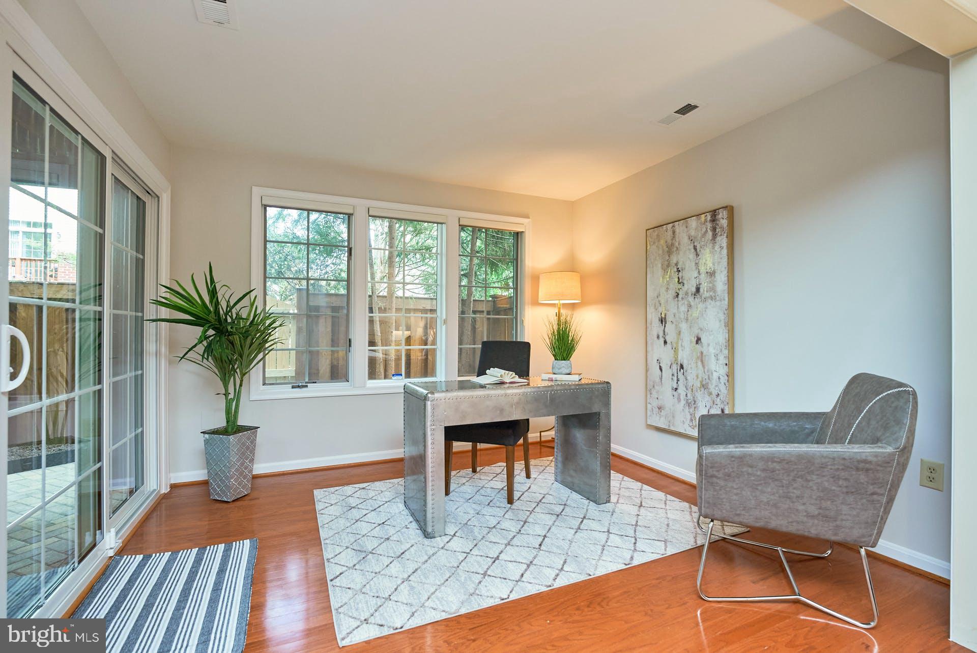 4124 Kentmere Square Fairfax, VA 22030 - Photo 27 of 40