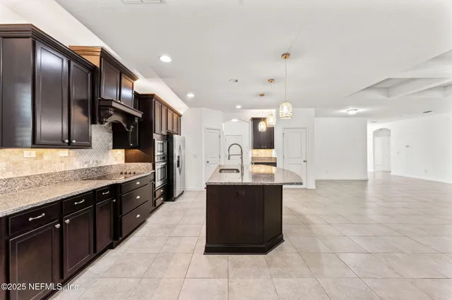 $675,000 | 83029 Dowitcher Place, Yulee, FL 32097