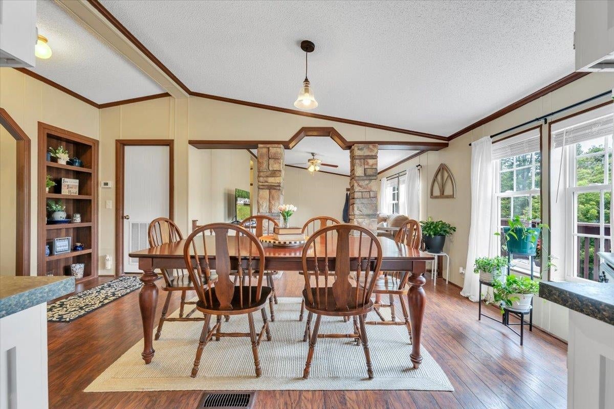 151 Perdue Road Staffordsville, VA 24167 - Photo 45 of 65 Gallery Image 45
