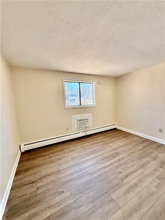 $179,900 | 40 Cowesett Avenue, Unit 33, West Warwick, RI 02893