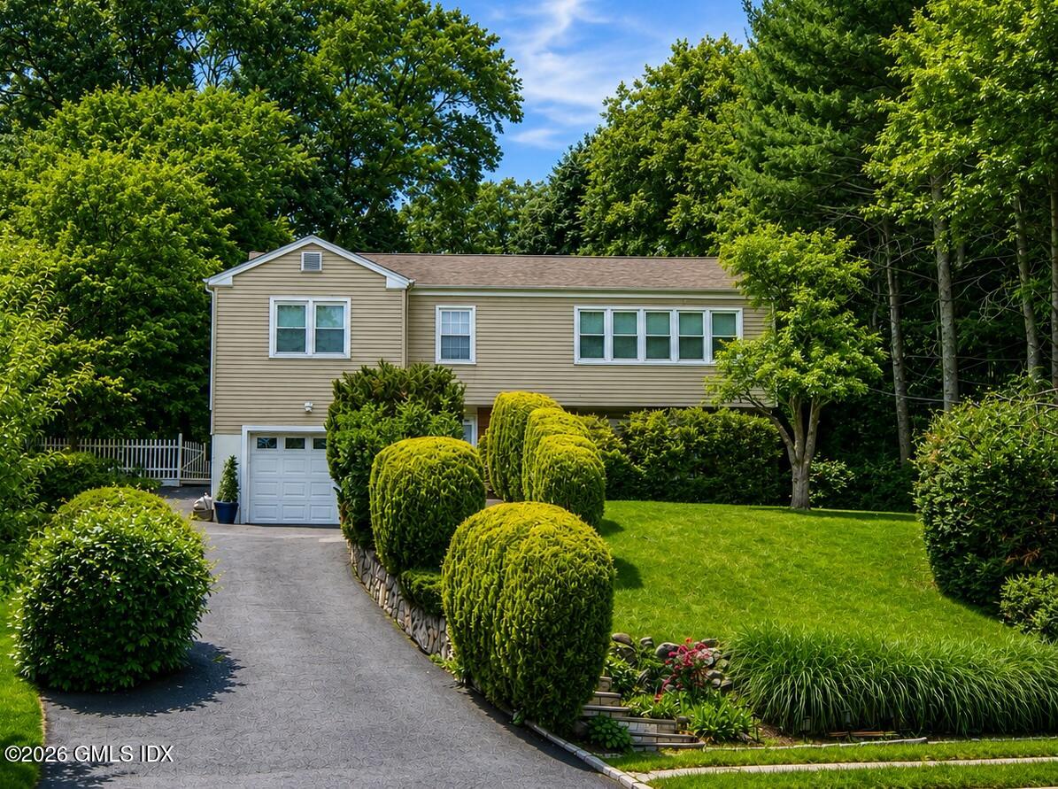 86 Sound Beach Ave Extension Riverside, CT 06878 - Photo 1 of 19 86 SB exterior