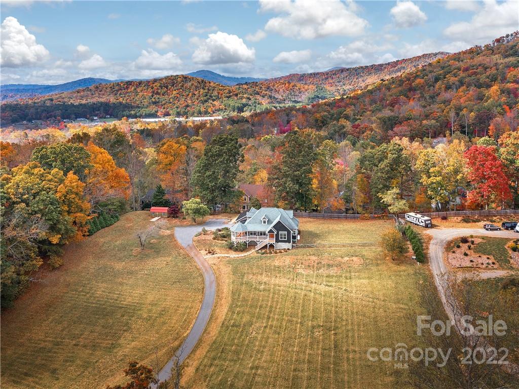 78 Riddle Road Swannanoa, NC 28778 - Photo 36 of 38 Gallery Image 36