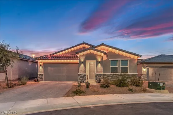 $618,000 | 607 Sylvan Street, Henderson, NV 89002