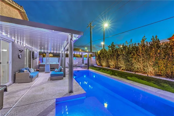 $618,000 | 607 Sylvan Street, Henderson, NV 89002