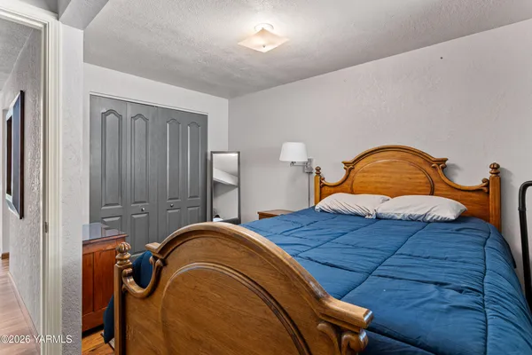 $699,000 | 8603 Hawthorn Drive, Yakima, WA 98908