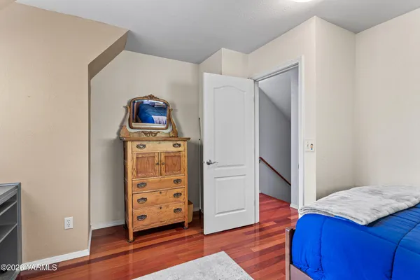 $699,000 | 8603 Hawthorn Drive, Yakima, WA 98908