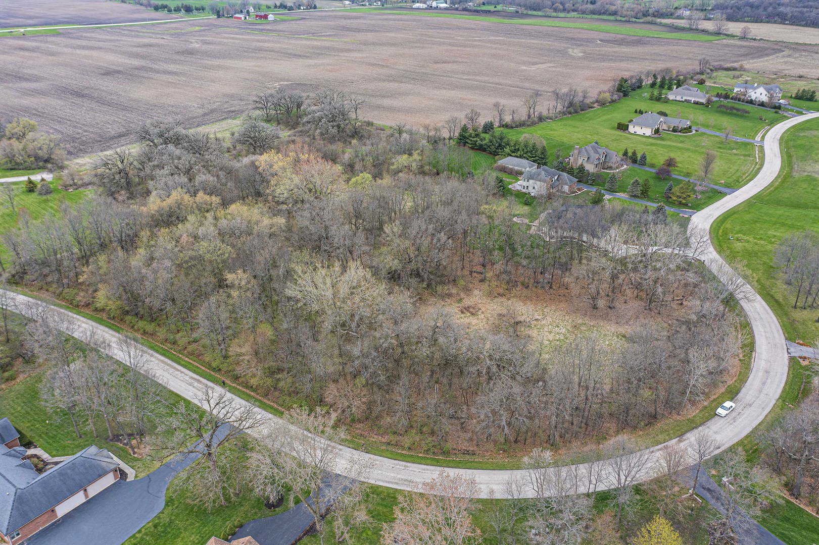 17211 Cobblestone Bend Marengo, IL 60152 - Photo 8 of 14 a view of a wooden floor