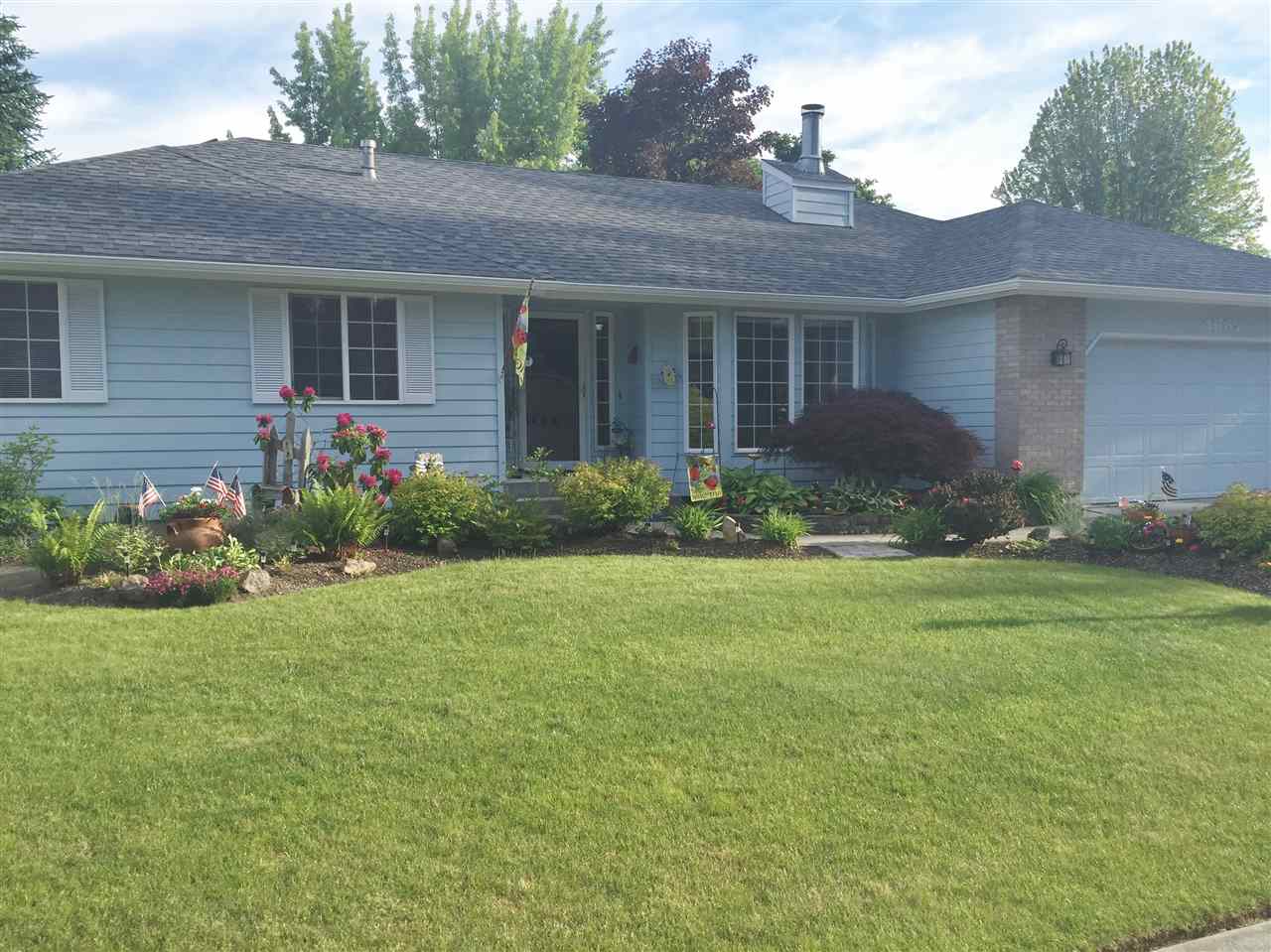 4637 West Shawnee Avenue Spokane, WA 99208 - Photo 1 of 19