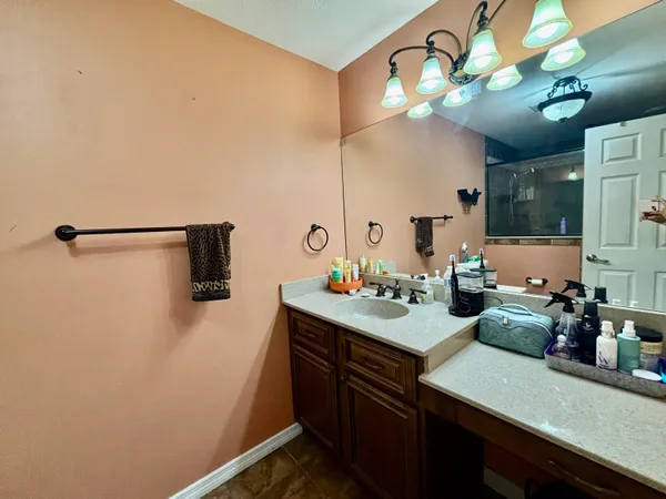 $350,000 | 4003 Southeast 26th Street, Okeechobee, FL 34974