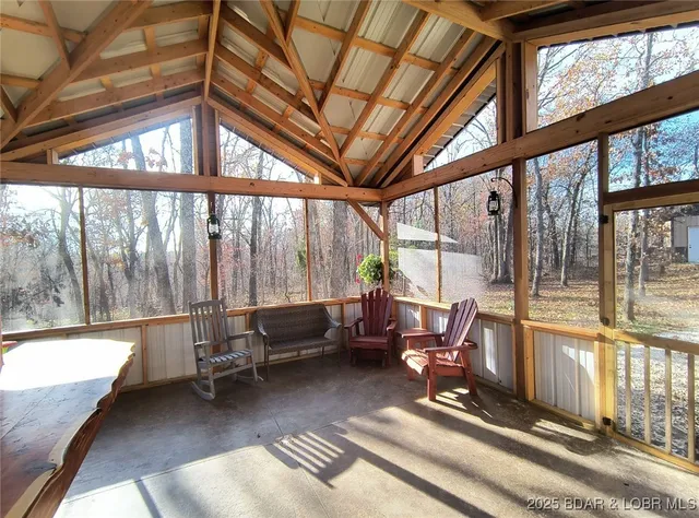 $229,000 | 17011 Forest Run Drive, Barnett, MO 65011