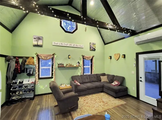 $229,000 | 17011 Forest Run Drive, Barnett, MO 65011