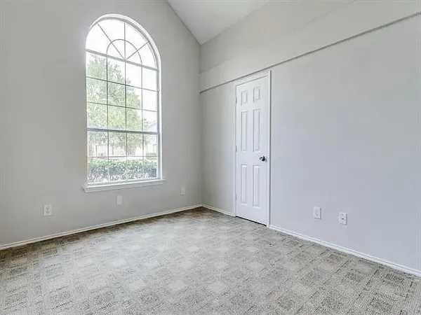 $2,400 | 2319 Foot Hill Road, McKinney, TX 75072