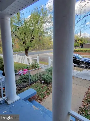 $2,900 | 903 Jackson Street Northeast, Washington, DC 20017