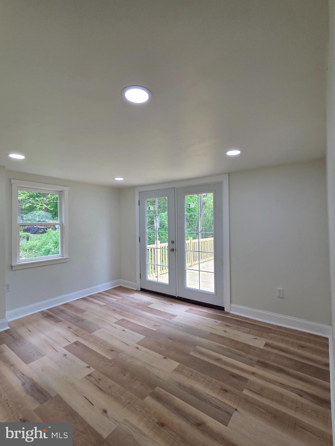 588 Blandon Road Fleetwood, PA 19522 - Photo 10 of 24