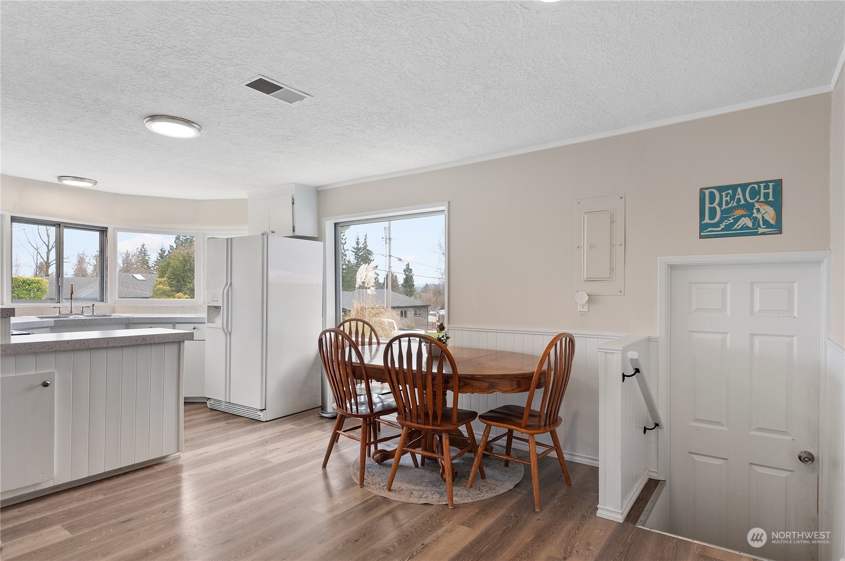 3331 Virginia Way Longview, WA 98632 - Photo 8 of 22 Gallery Image 8