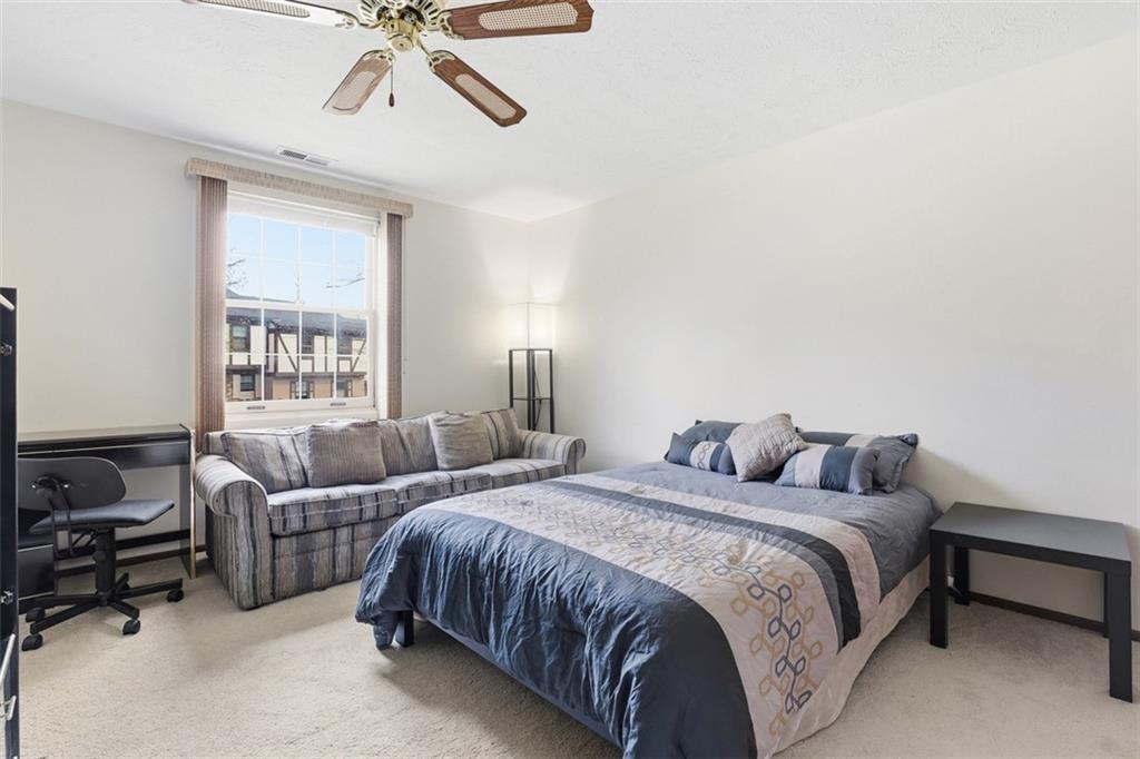 7419 Lighthouse Point Pittsburgh, PA 15221 - Photo 23 of 33