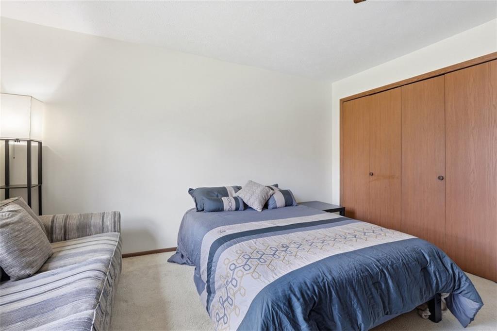 7419 Lighthouse Point Pittsburgh, PA 15221 - Photo 24 of 33