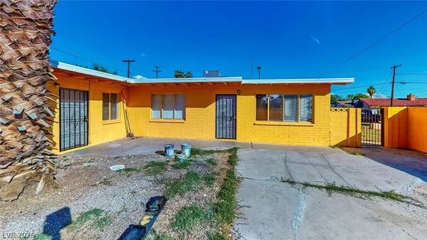 $1,250 | 1302 Rexford Place, Unit 1, Las Vegas, NV 89104