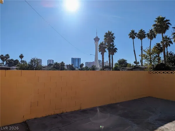$1,250 | 1302 Rexford Place, Unit 1, Las Vegas, NV 89104