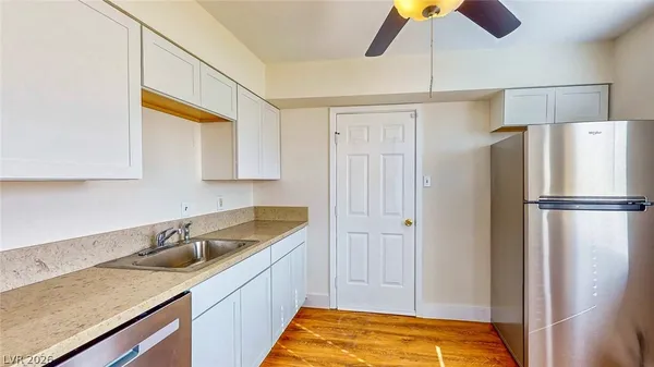 $1,250 | 1302 Rexford Place, Unit 1, Las Vegas, NV 89104