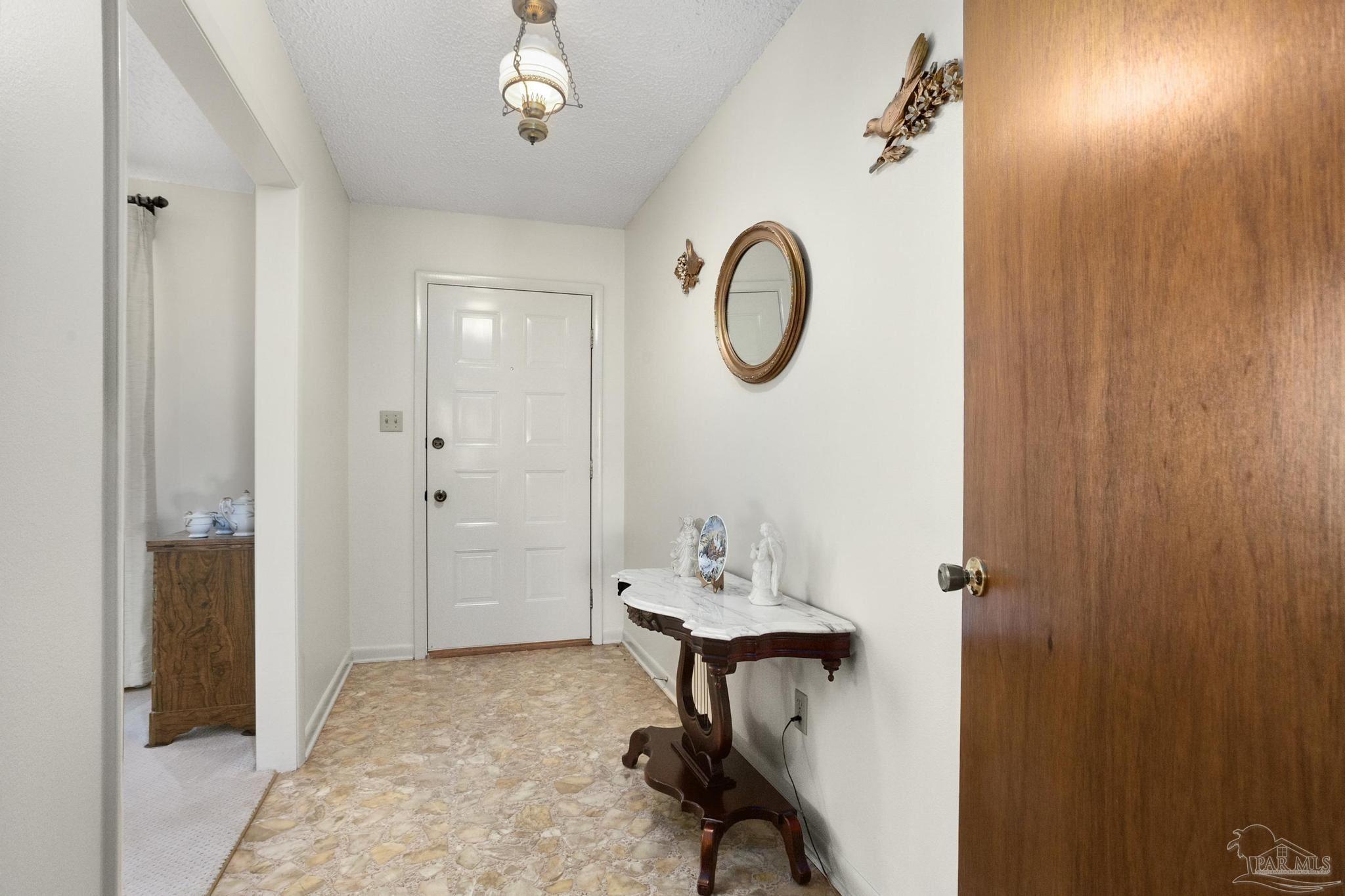 900 Tracy Road Pensacola, FL 32506 - Photo 11 of 49 Gallery Image 11