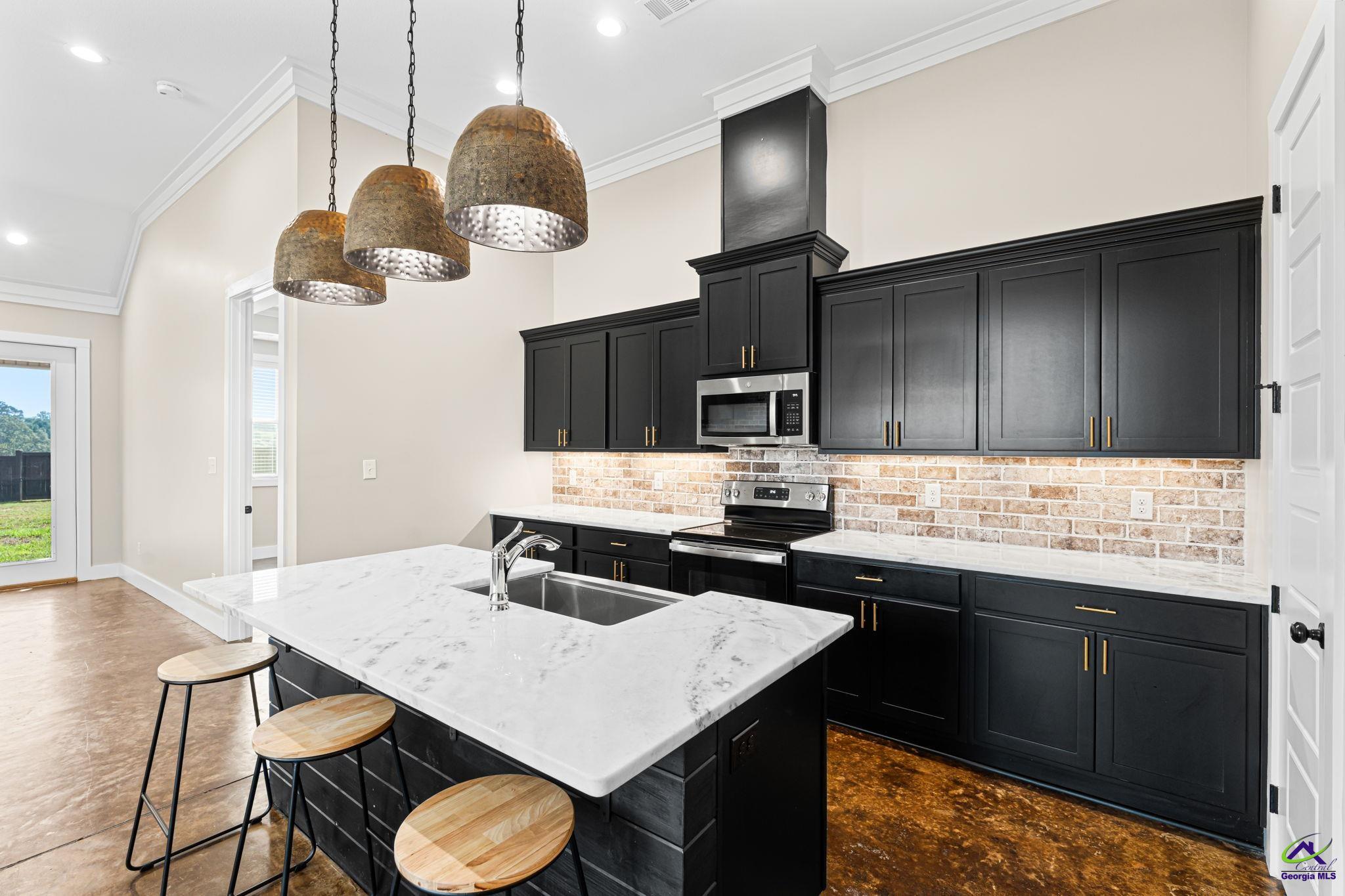 212 Silverside Drive Perry, GA 31069 - Photo 13 of 54