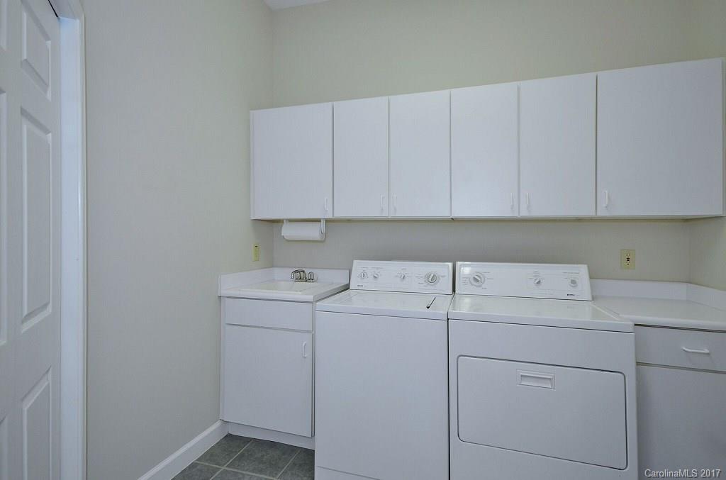 47 Ridgetop Circle, Unit 201 Brevard, NC 28712 - Photo 14 of 20 Gallery Image 14