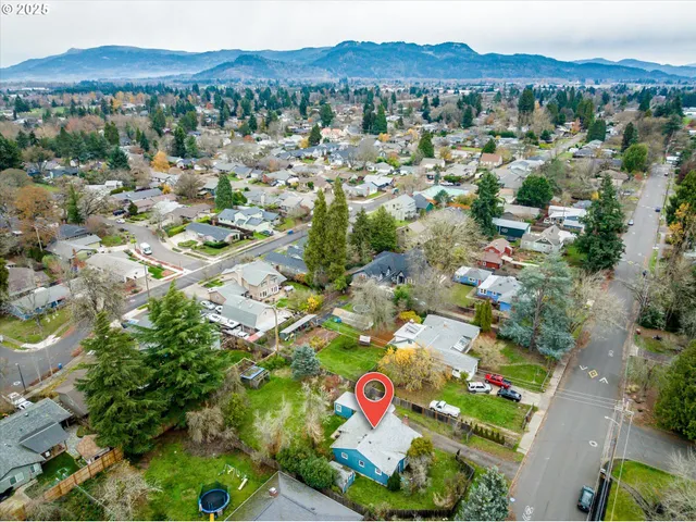 $398,000 | 1735 Minda Drive, Eugene, OR 97401